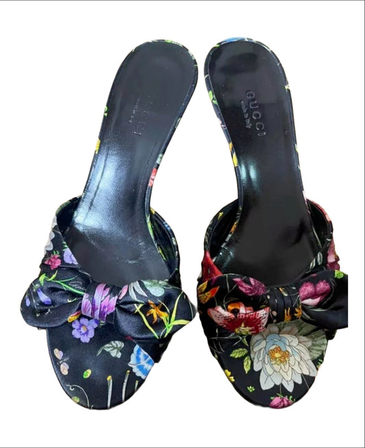 Gucci floral heels size 34