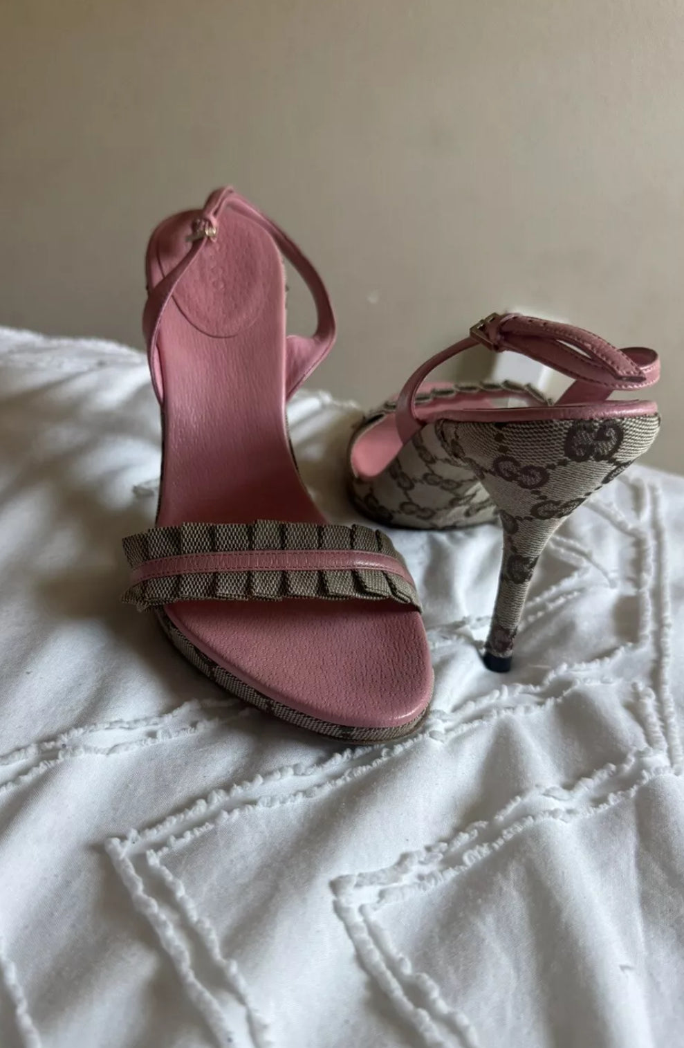 Pink monogram Gucci heels 🌸🧸💞