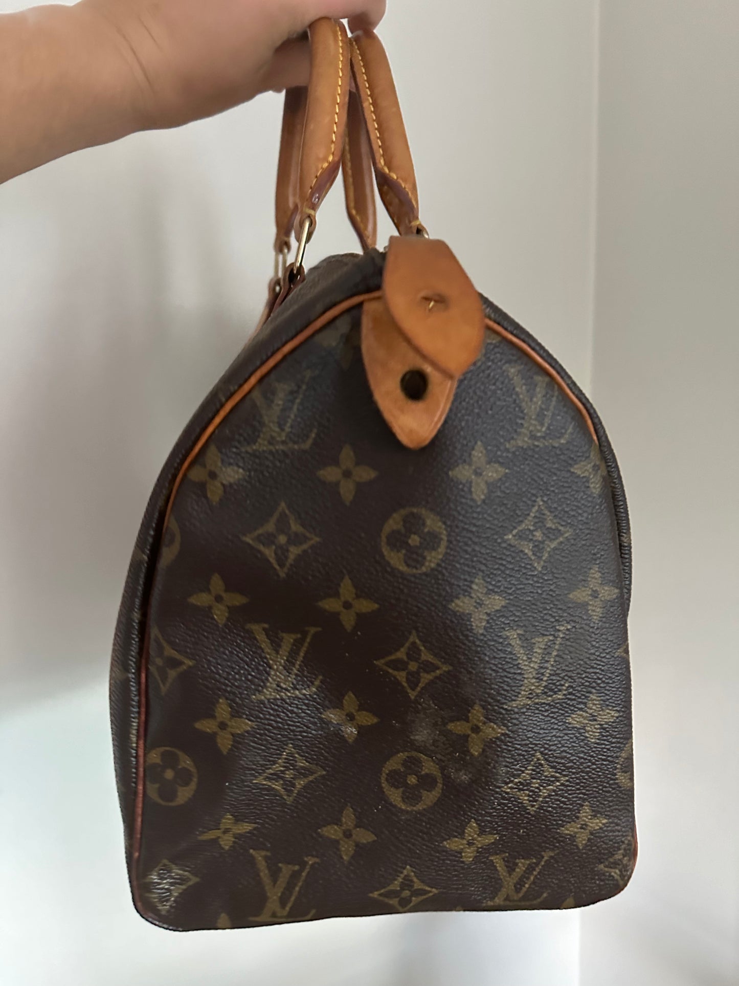 Louis Vuitton speedy 30